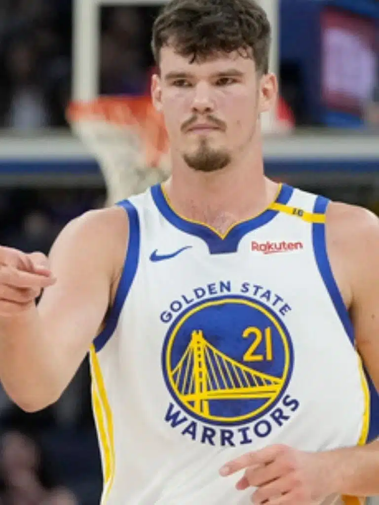 Chuck Aleksinas Biography: Wiki, Age, Career, Height, Weight, Boyfriend, Net Worth & More